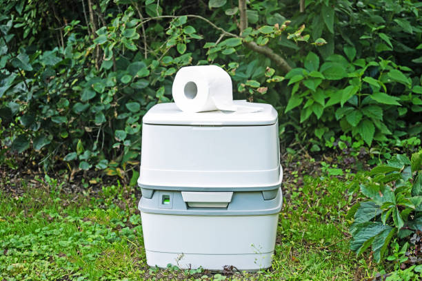 Best Portable toilet rental cost  in Honaker, VA